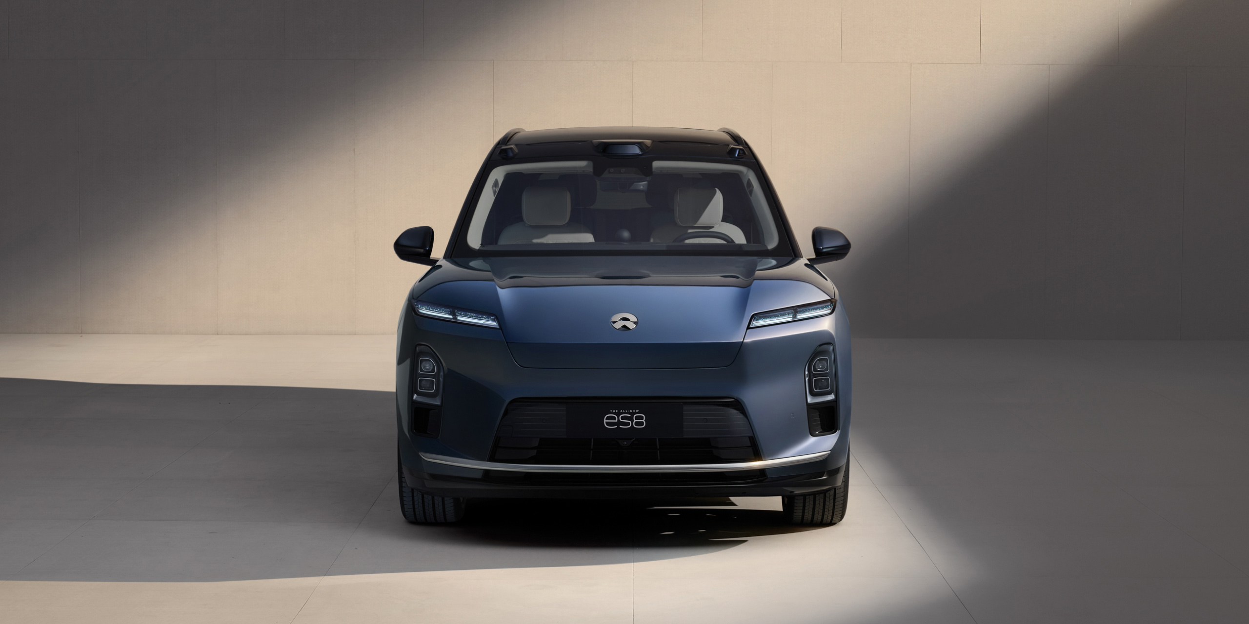 nio-es8-content-2