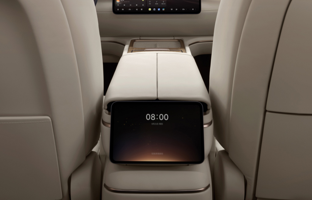 nio-es8-content-38