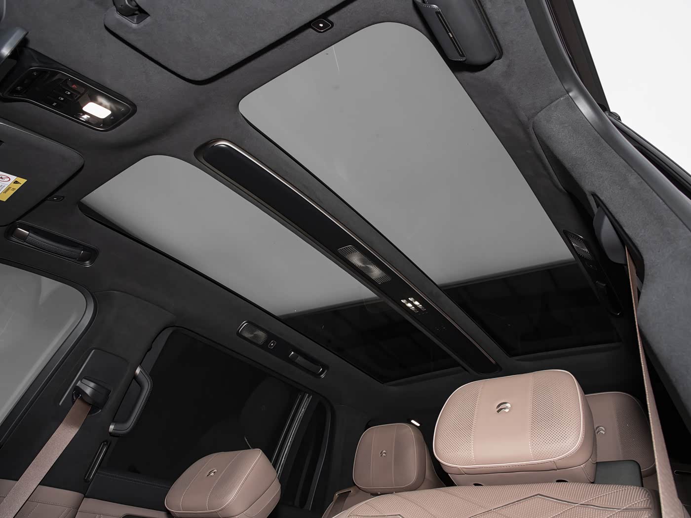 nio-es9-interior-brown-14