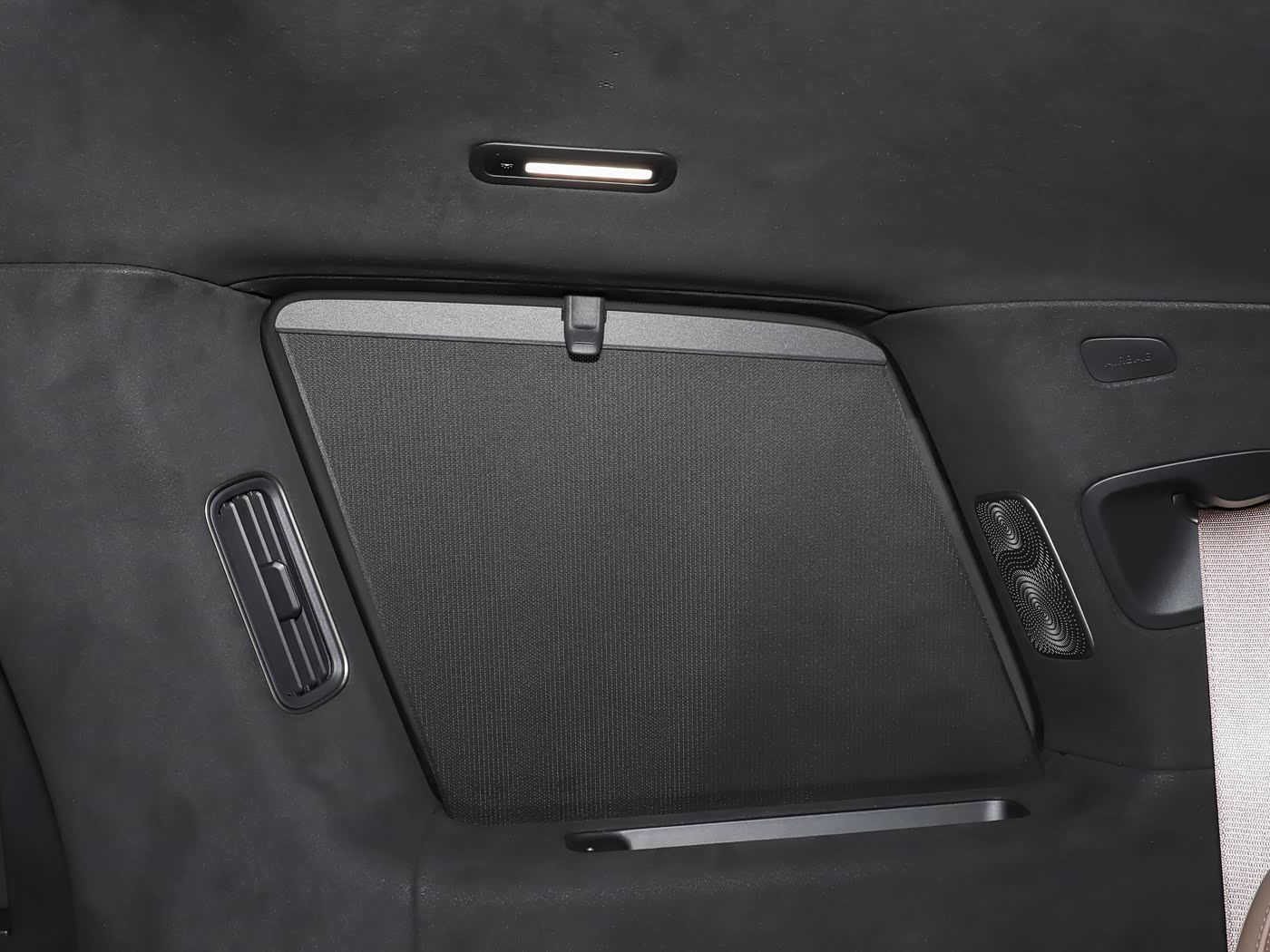 nio-es9-interior-brown-23