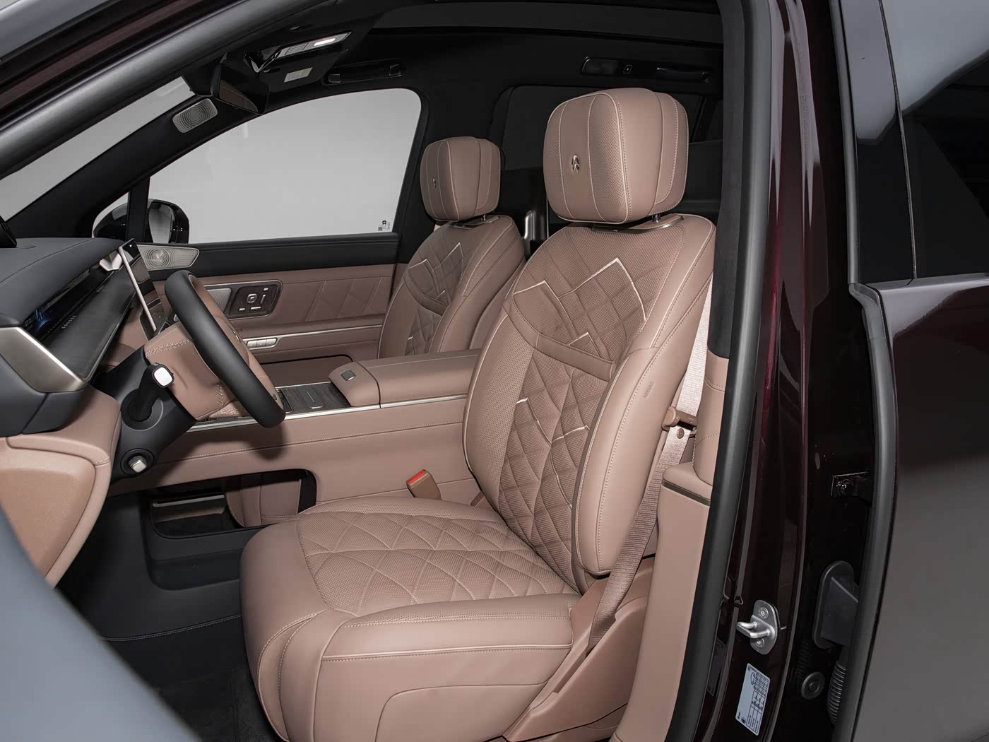 nio-es9-interior-brown-7
