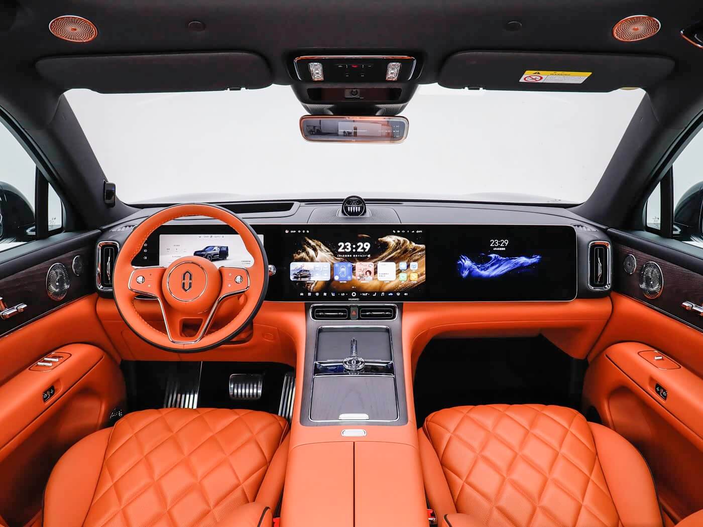 aito-m9-ultimate-interior-orange-1