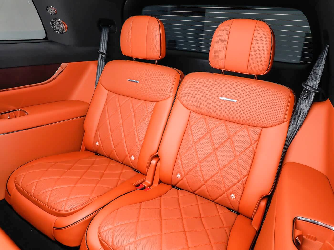 aito-m9-ultimate-interior-orange-13
