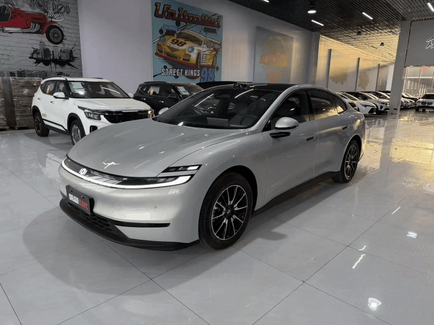 changan-qiyuan-a06-ondycars-2