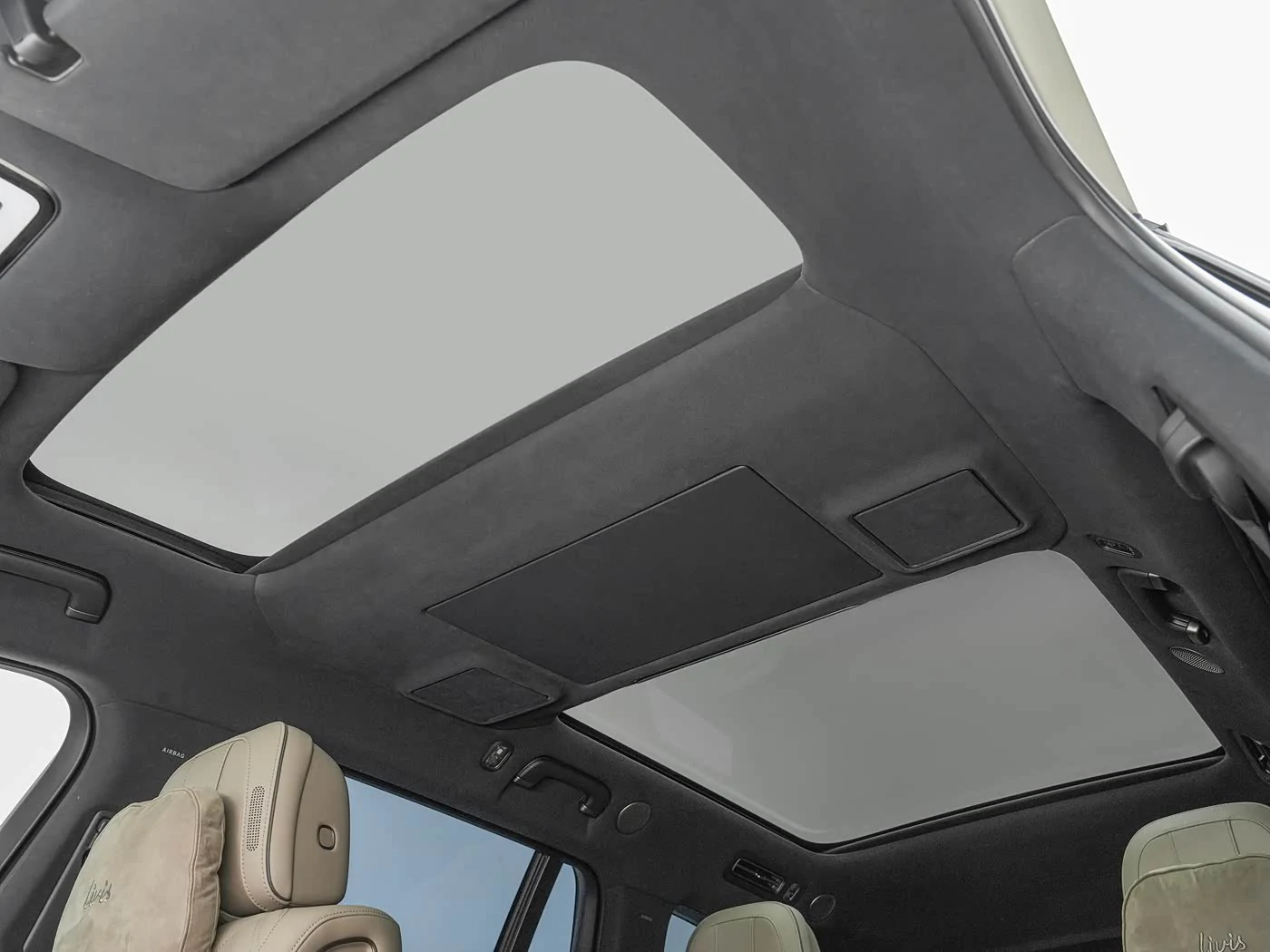 l9-livis-interior-brown-15