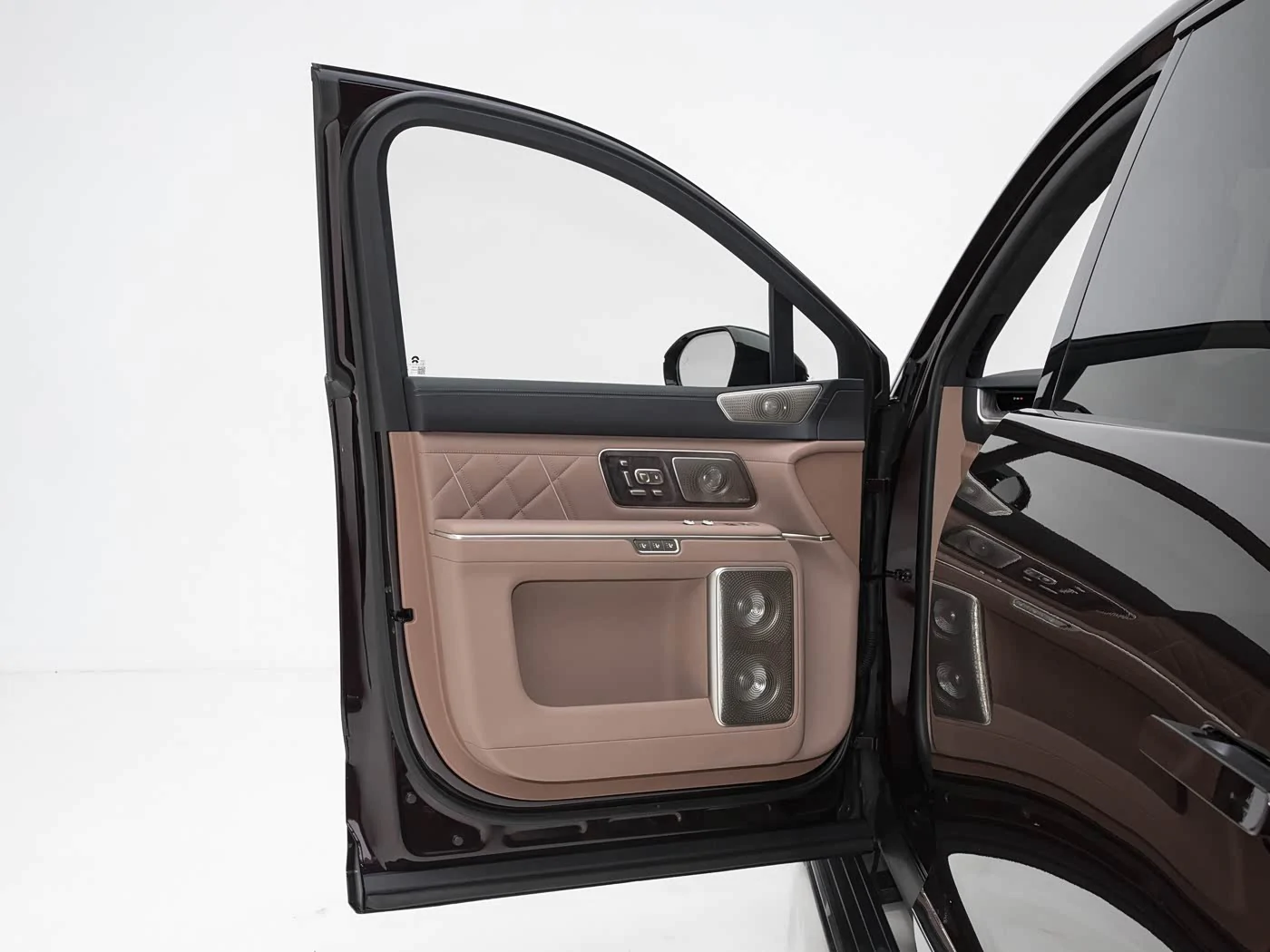 nio-es9-interior-brown-11