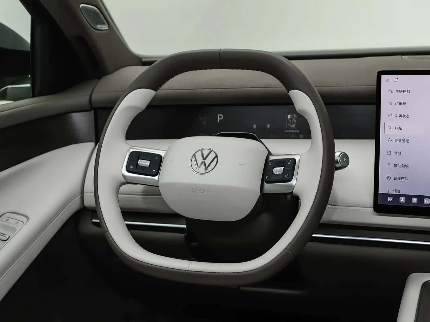 volkswagen-id-era-9x-interior-white-6