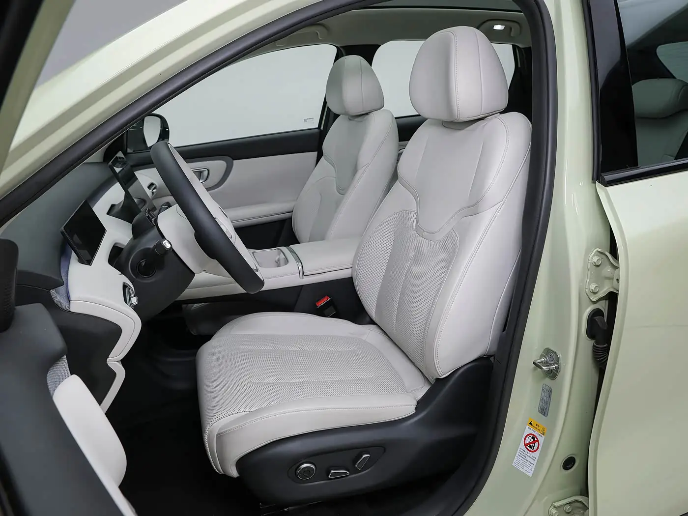 changan-q05-interior-4