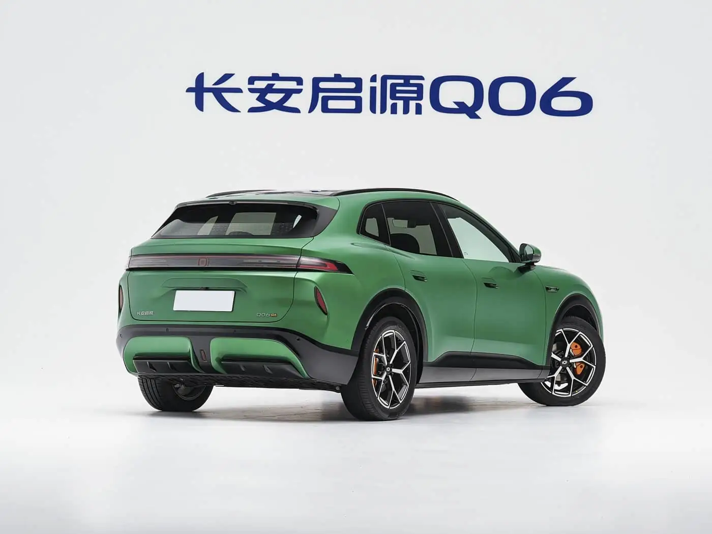 changan-qiyuan-q06-color-green-7-1