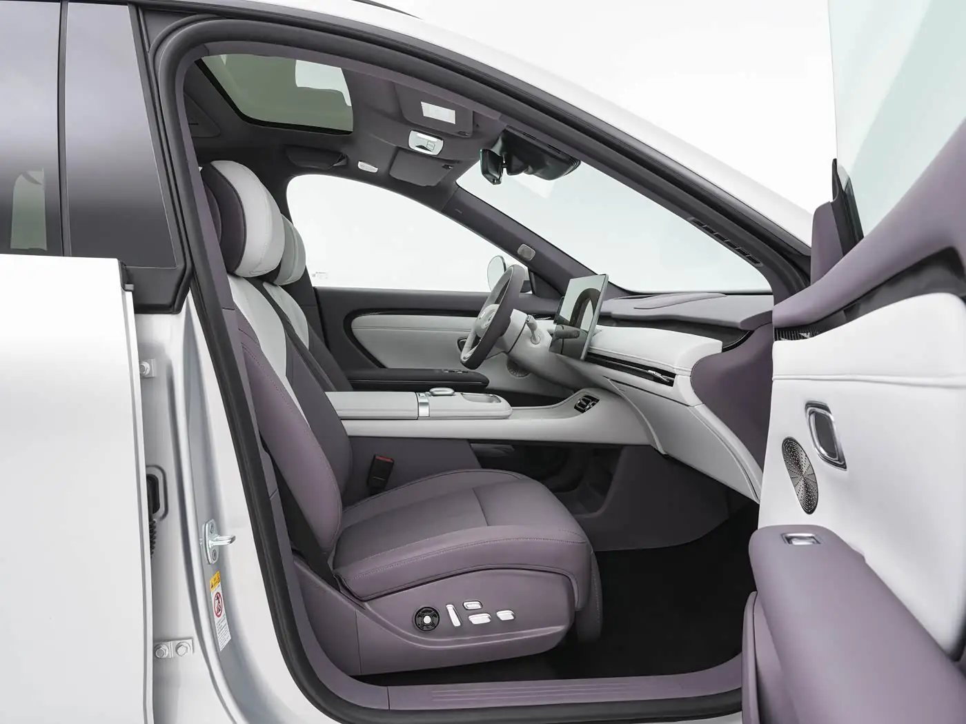 changan-qiyuan-q06-interior-purple-18
