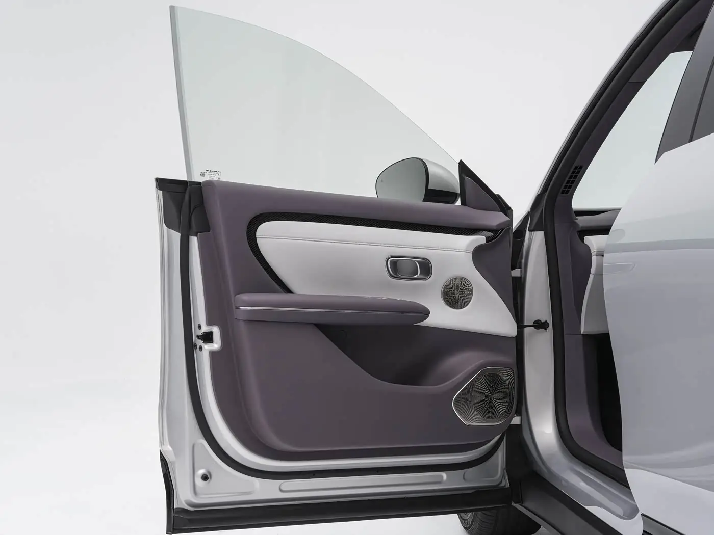 changan-qiyuan-q06-interior-purple-8