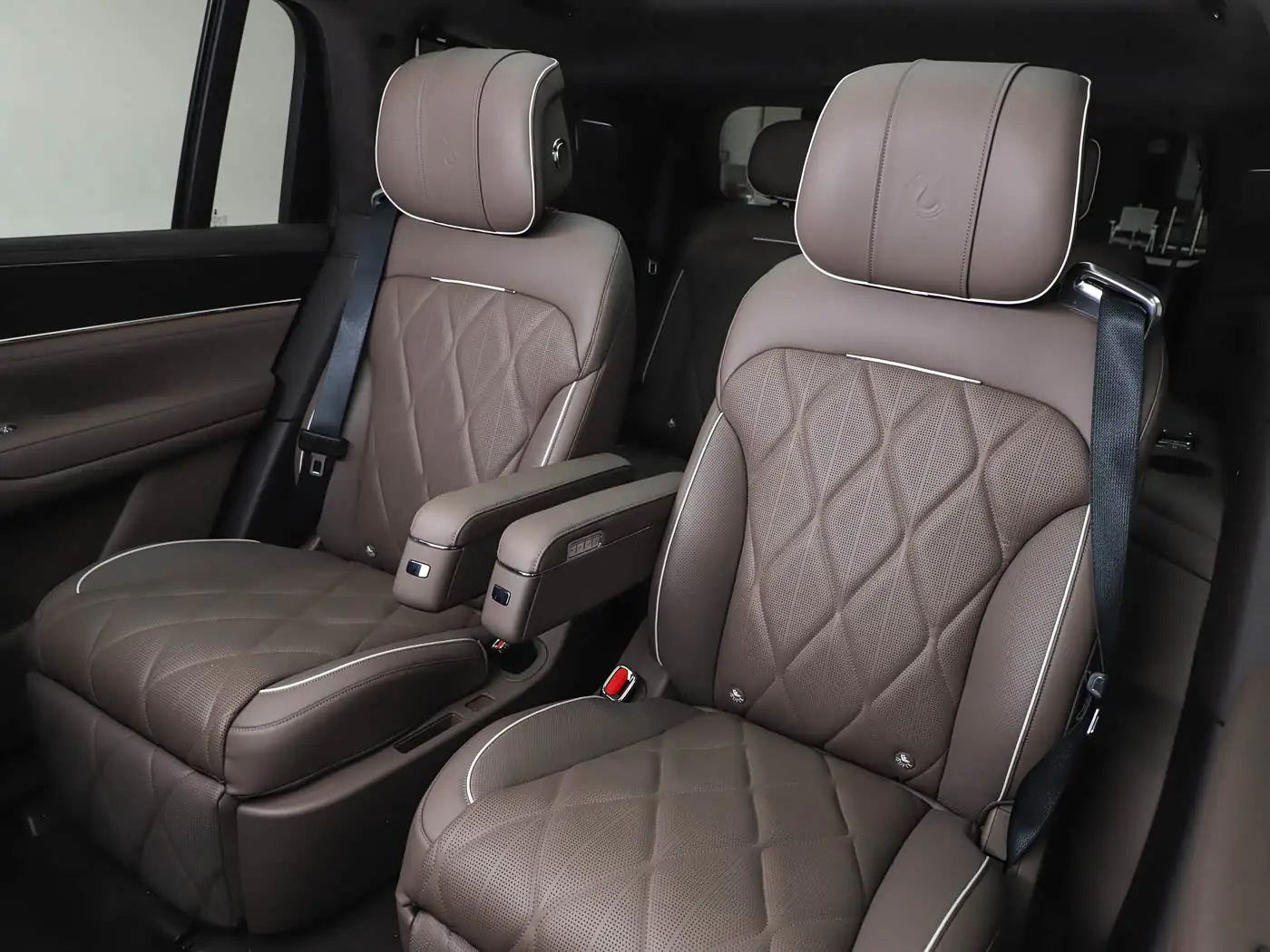 denza-n9-interior-15