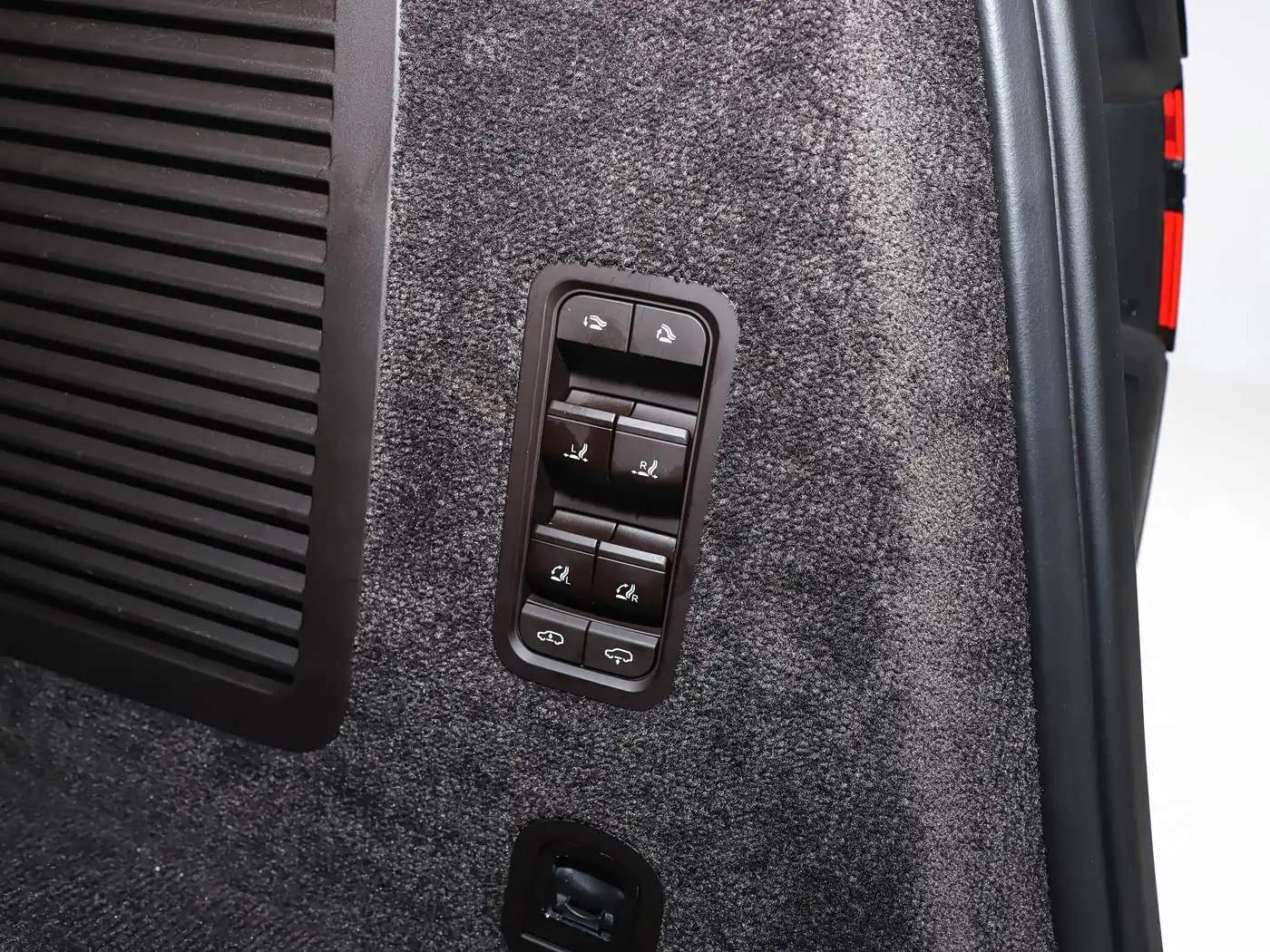 denza-n9-interior-29