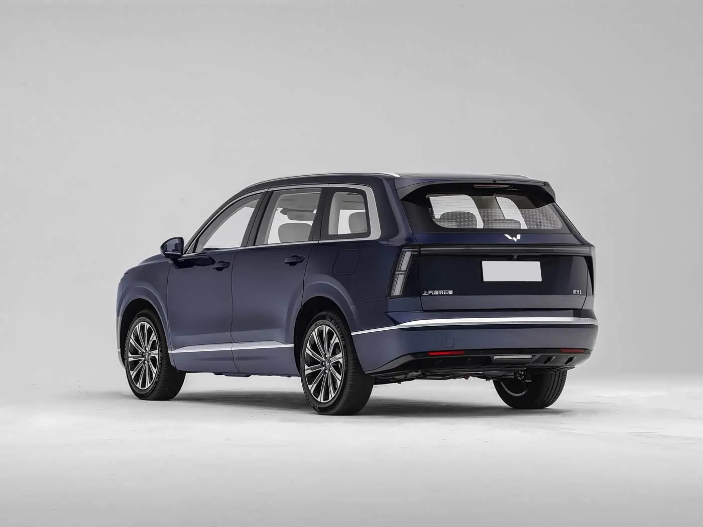 wuling-starlight-l-color-blue-5