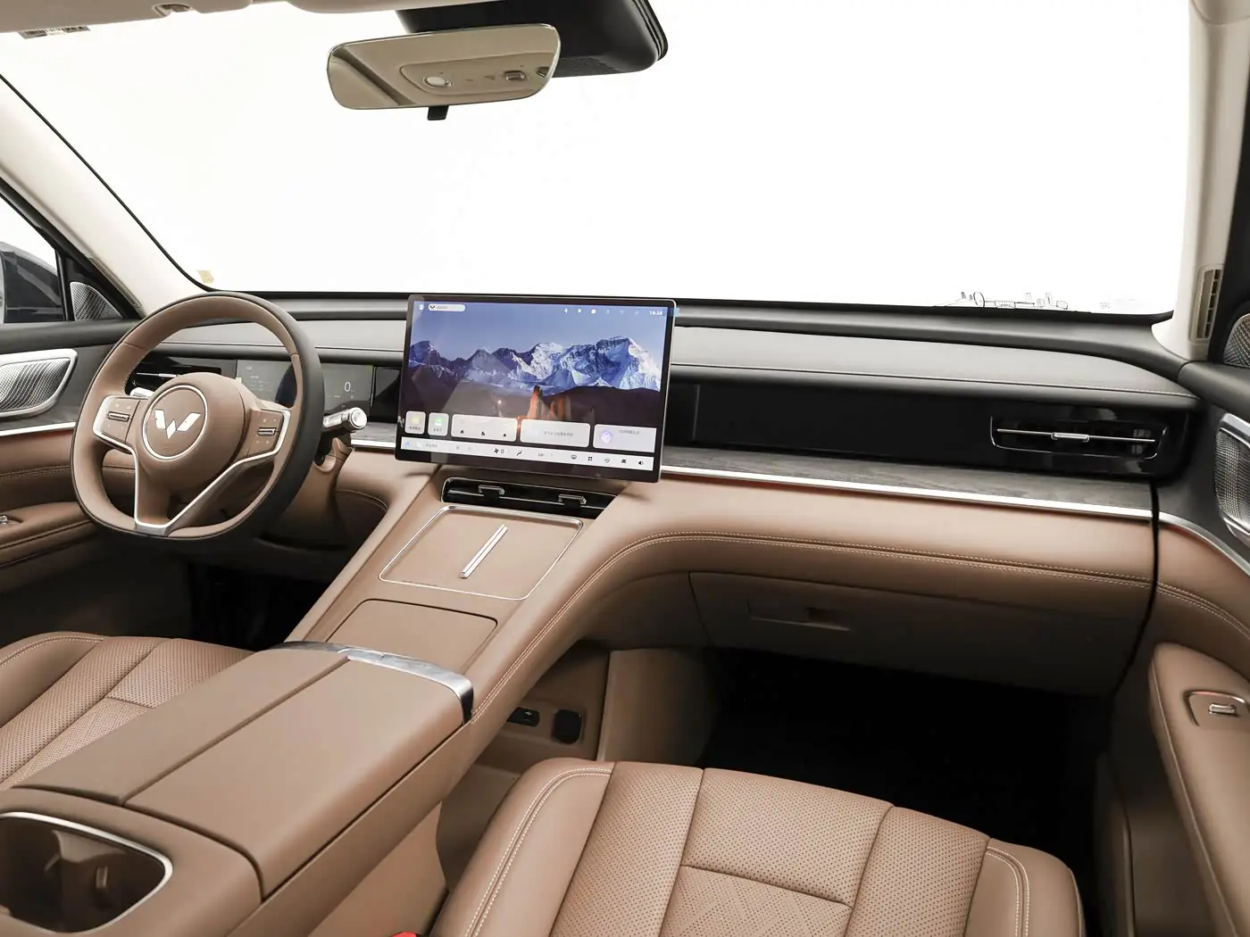 wuling-starlight-l-interior-brown-16