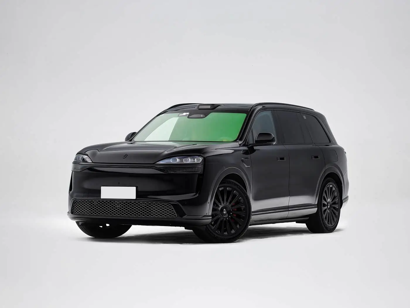 aito-m9-2027-black-1