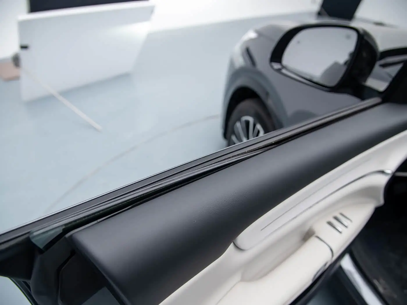 changan-qiyuan-q07-interior-white-12
