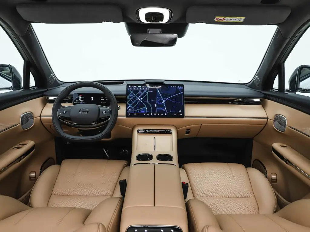 gac-s7-interior-brown-1