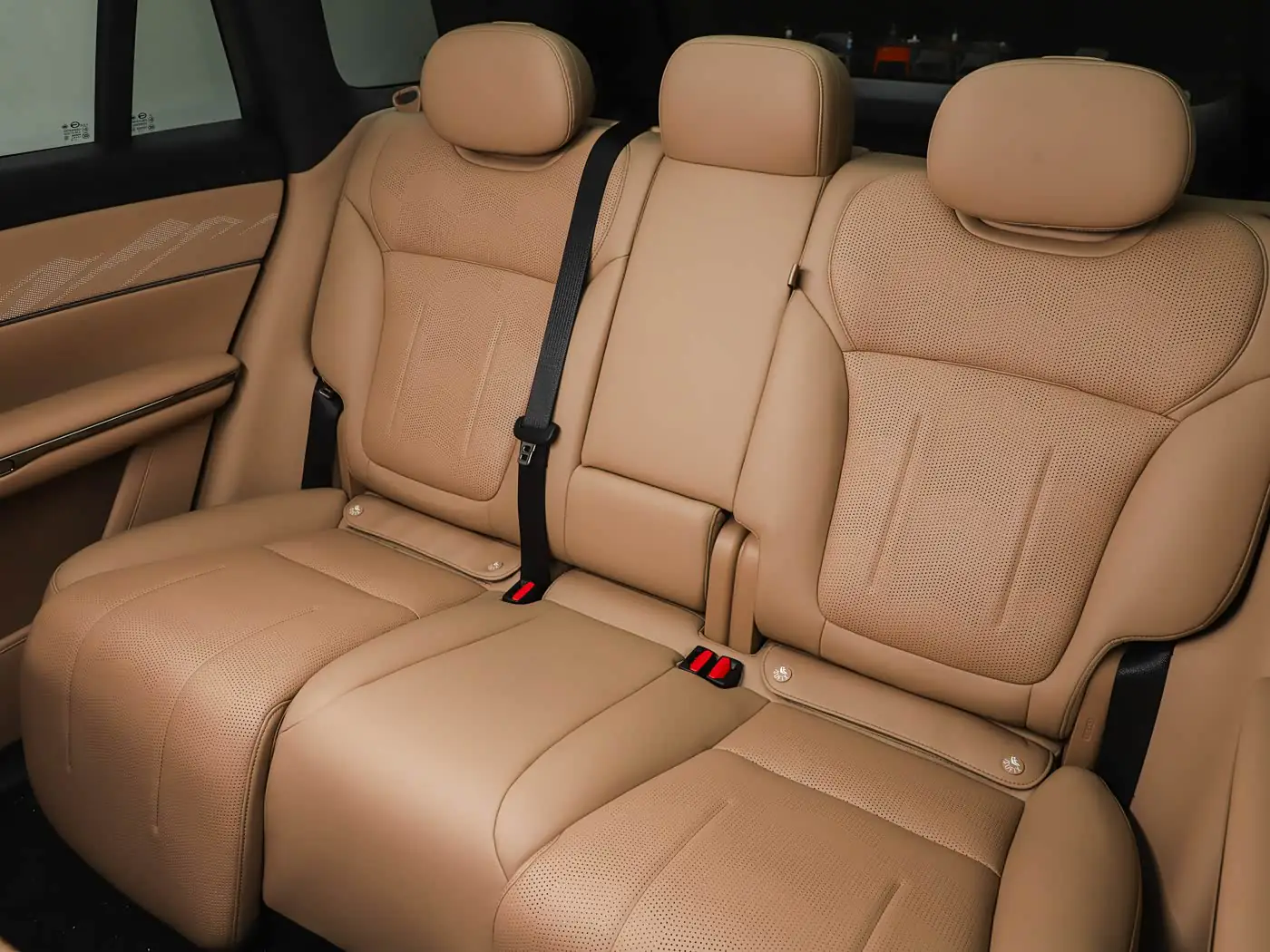 gac-s7-interior-brown-16