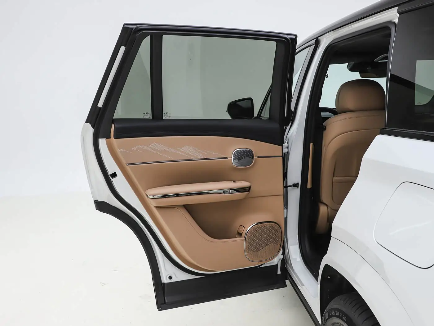 gac-s7-interior-brown-17