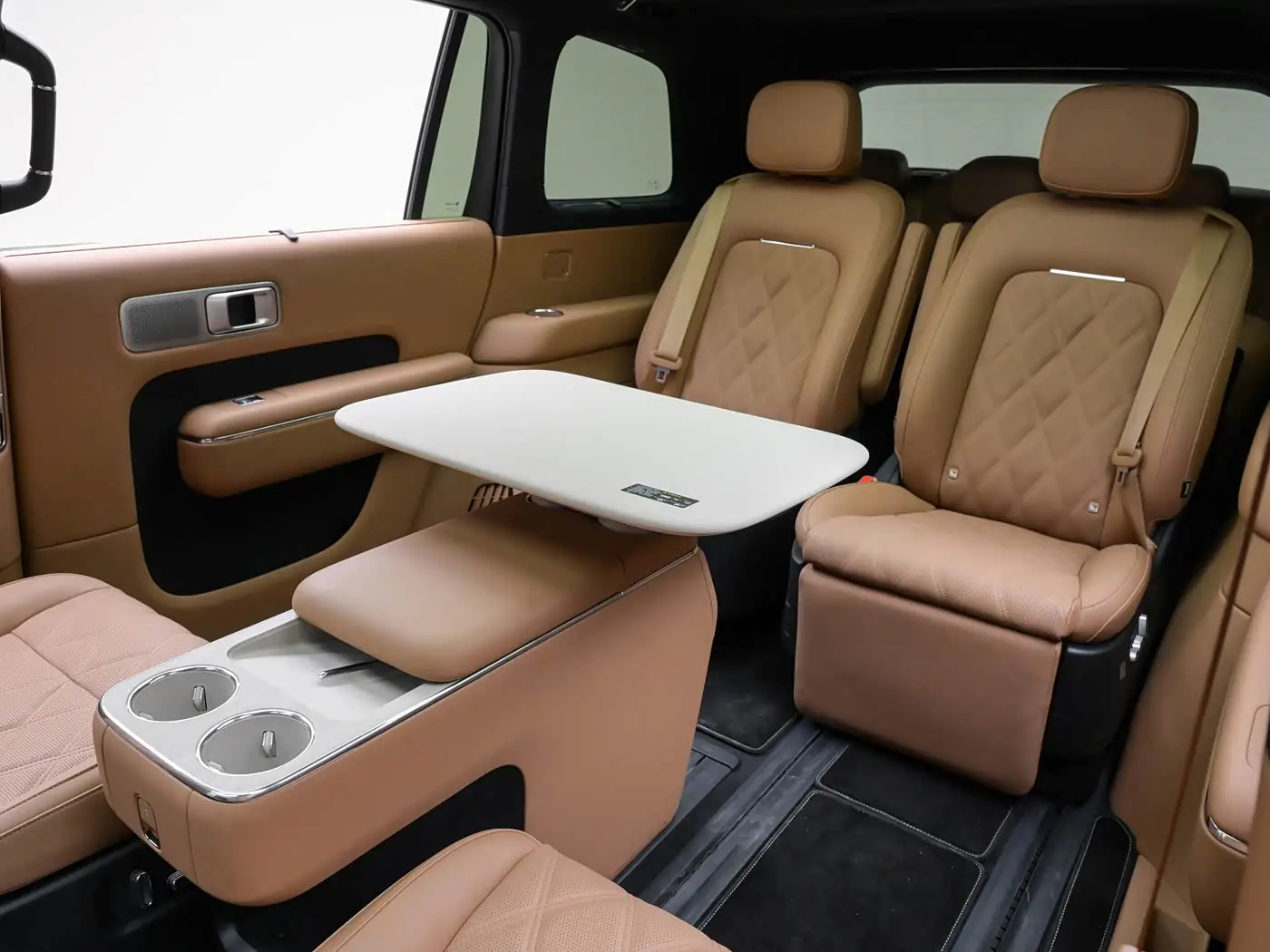 skynomad-n90-interior-brown-034